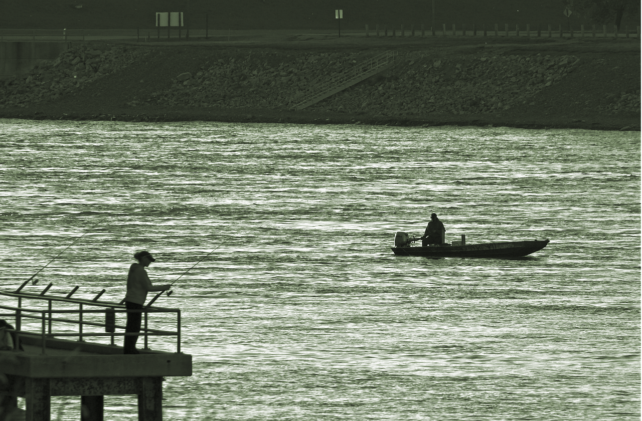fishing the missouri, boat, river